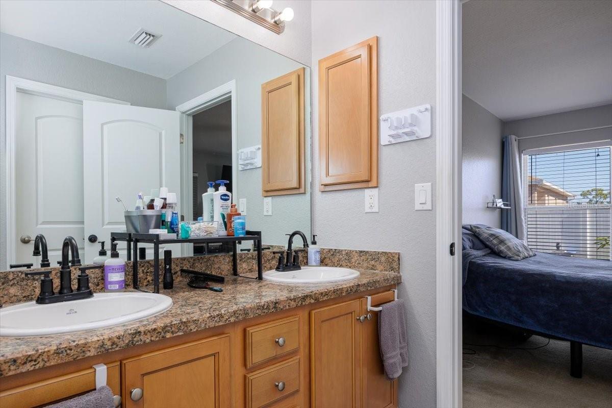 3739 NE 16TH AVE, CAPE CORAL, FL, 33909