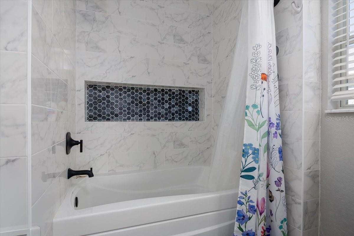 3739 NE 16TH AVE, CAPE CORAL, FL, 33909