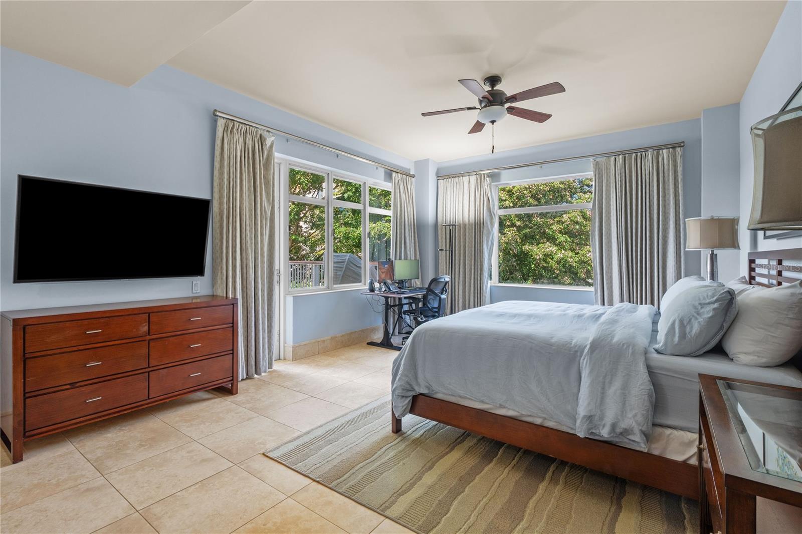 PR9117423 Property Photo