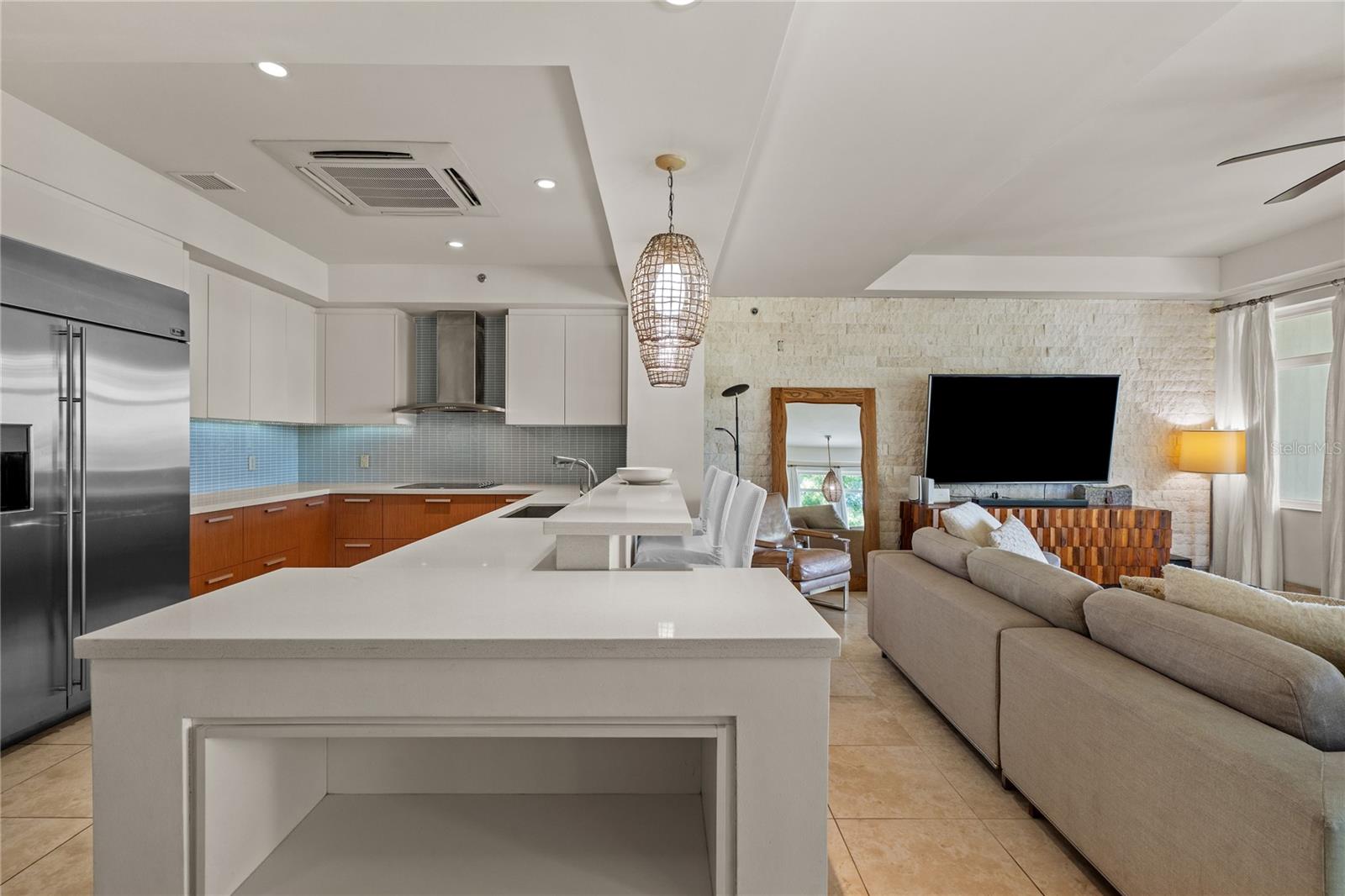 PR9117423 Property Photo