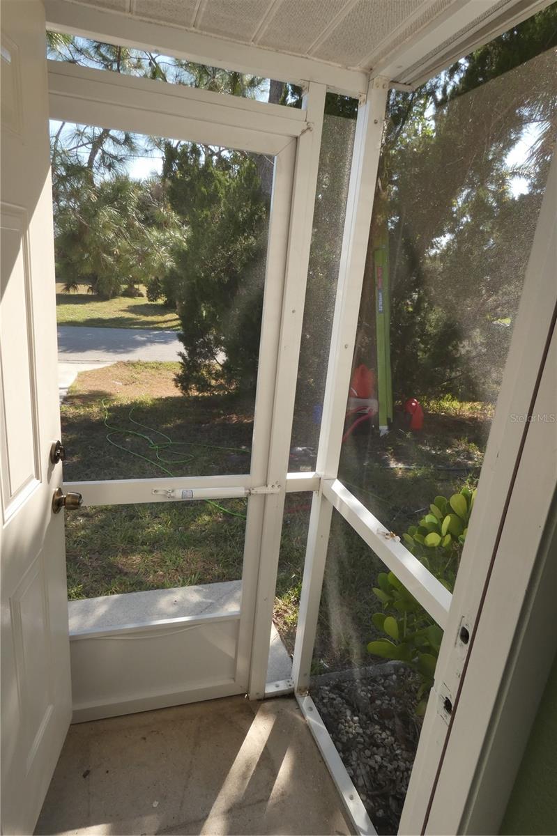 18651 AYRSHIRE CIR, PORT CHARLOTTE, FL, 33948