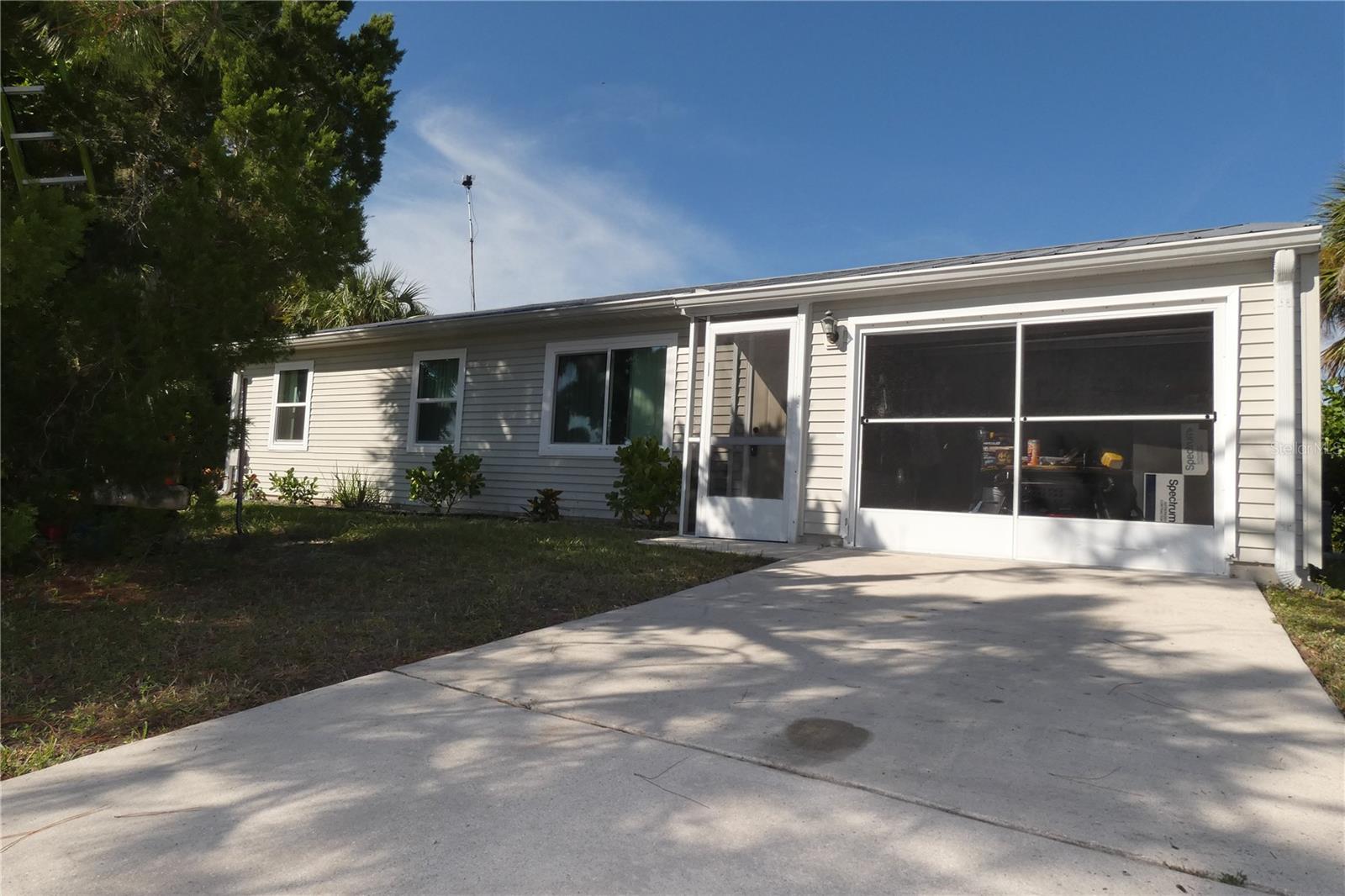 18651 AYRSHIRE CIR, PORT CHARLOTTE, FL, 33948