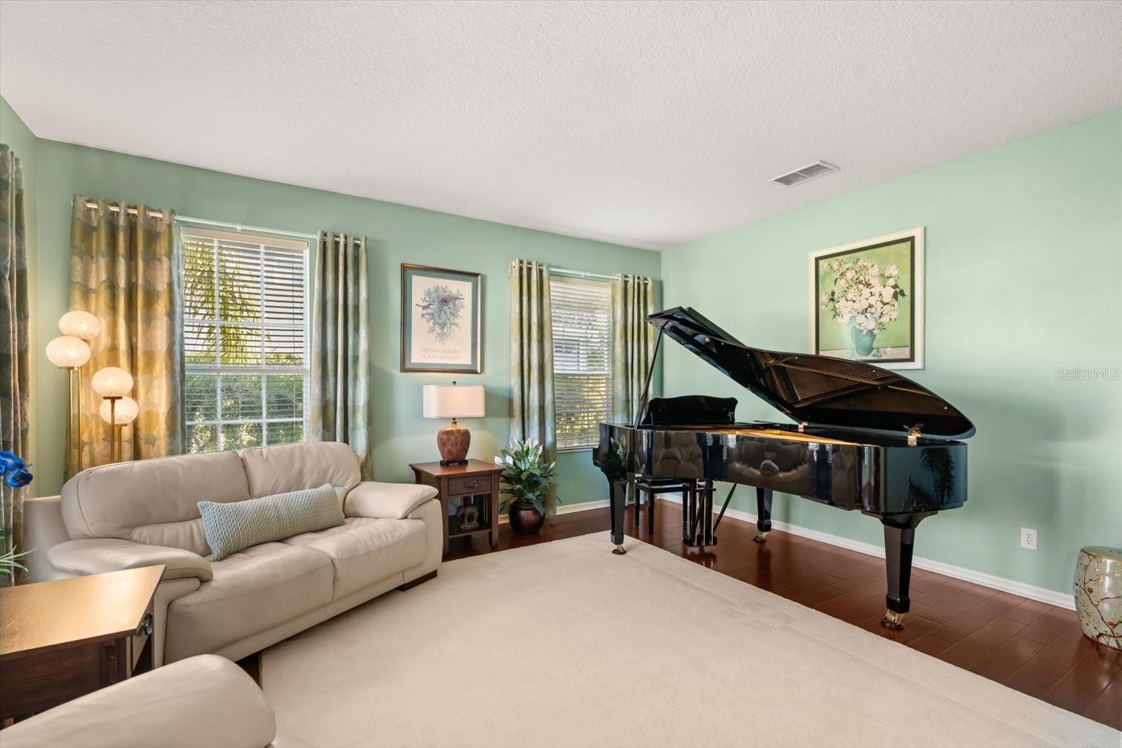 23604 VALDERAMA LN, SORRENTO, FL, 32776