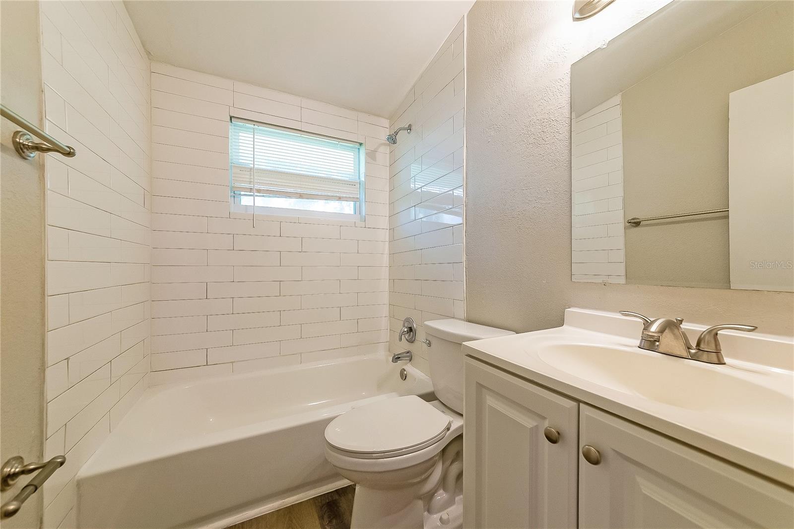 5820 21ST ST W, BRADENTON, FL, 34207