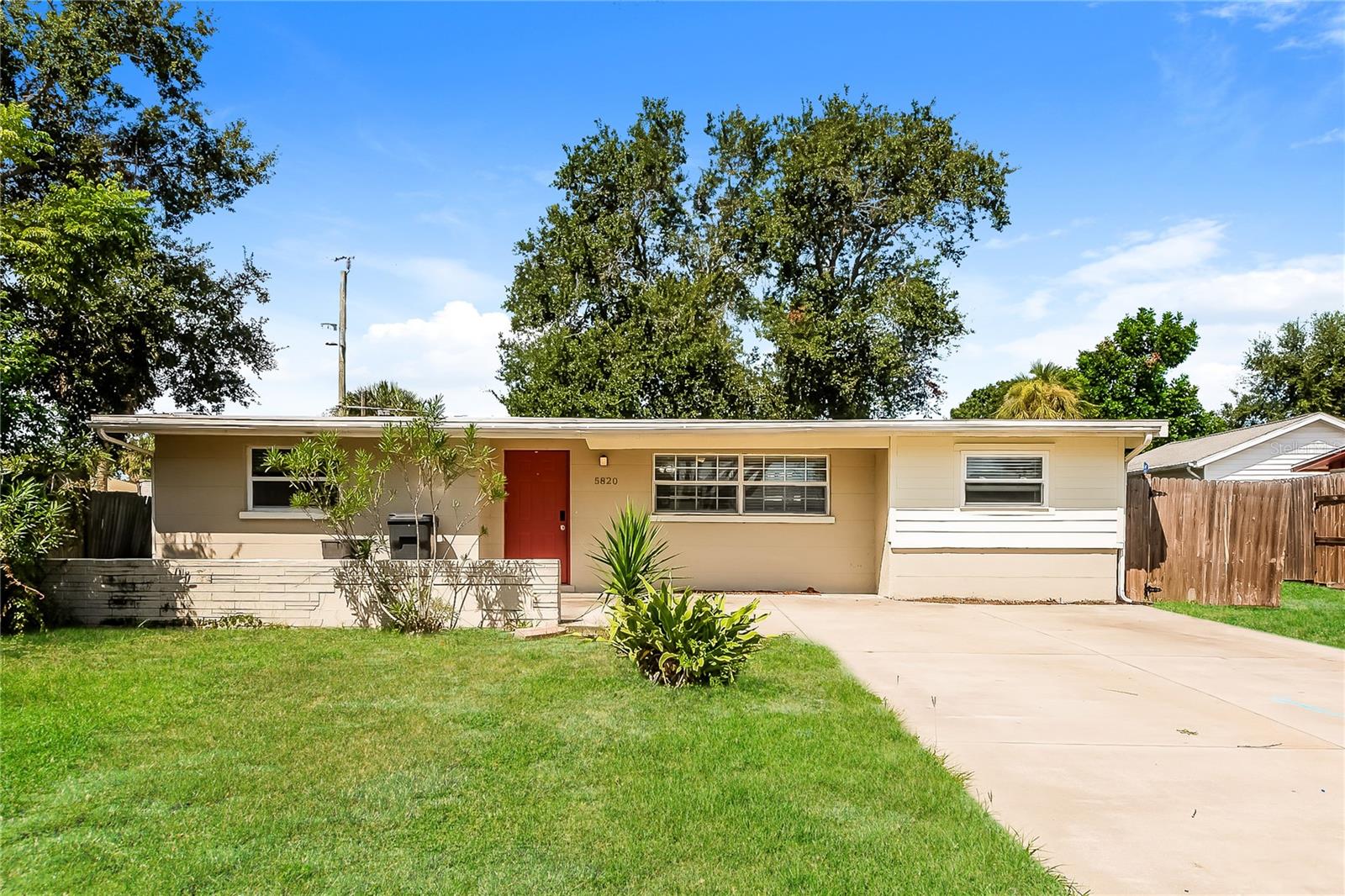 5820 21ST ST W, BRADENTON, FL, 34207