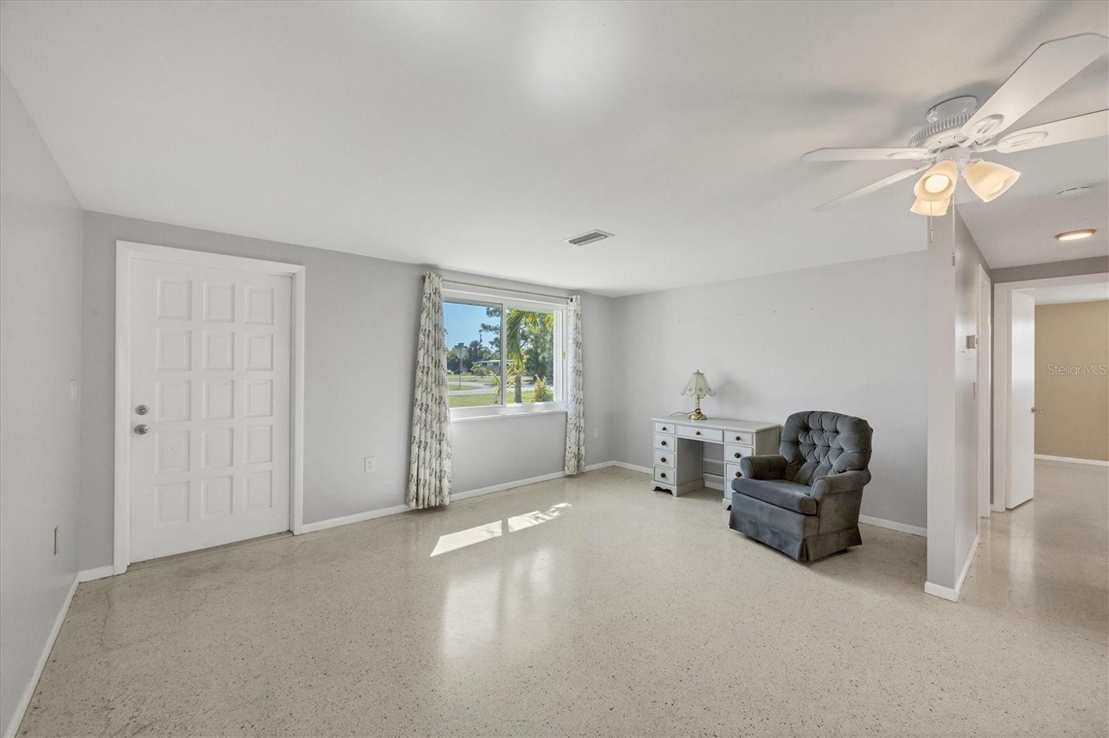 2066 MASSACHUSETTS AVE, ENGLEWOOD, FL, 34224