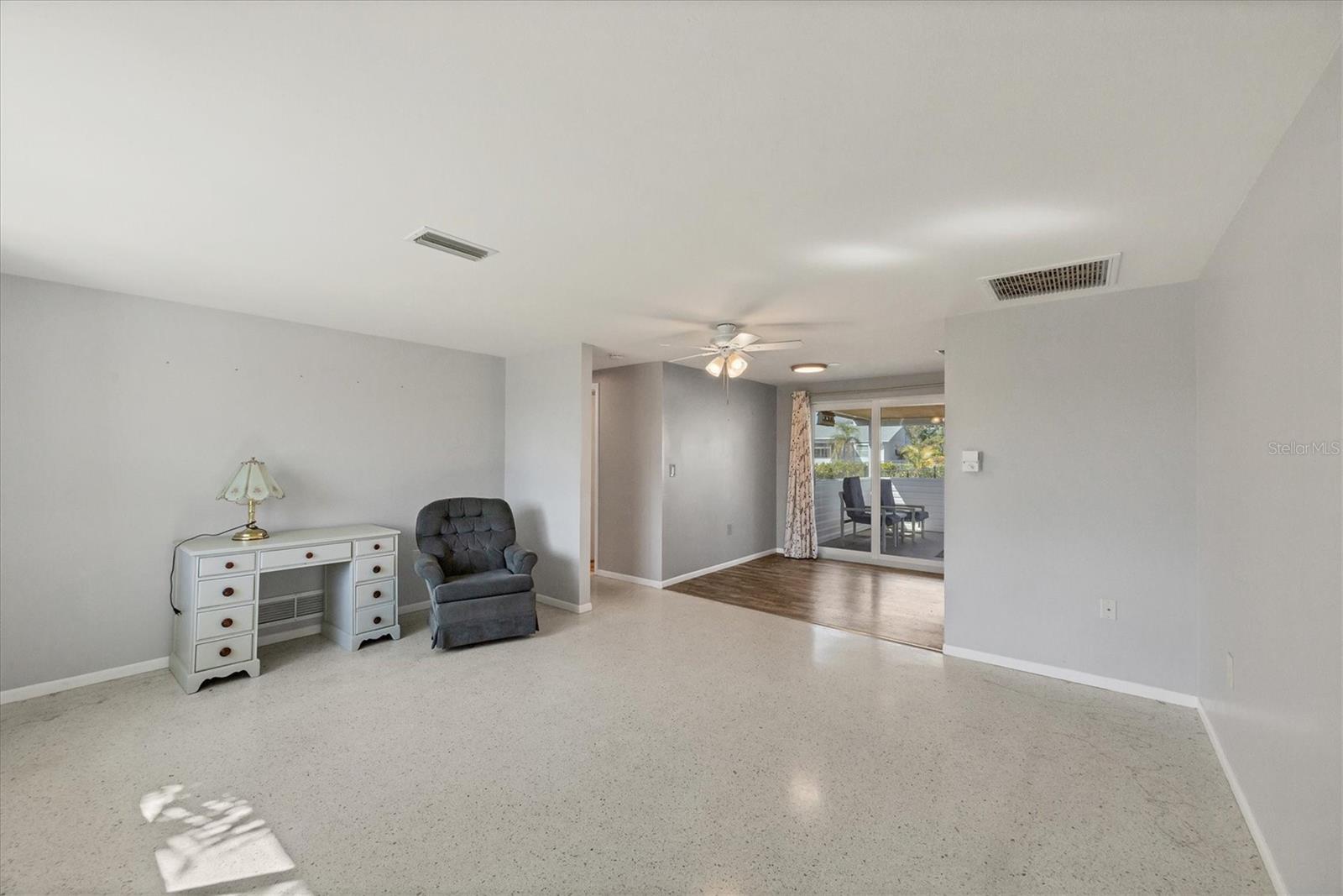 2066 MASSACHUSETTS AVE, ENGLEWOOD, FL, 34224