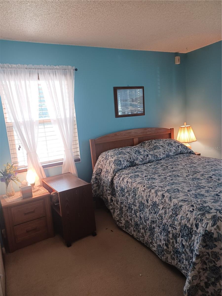 TB8448912 Property Photo