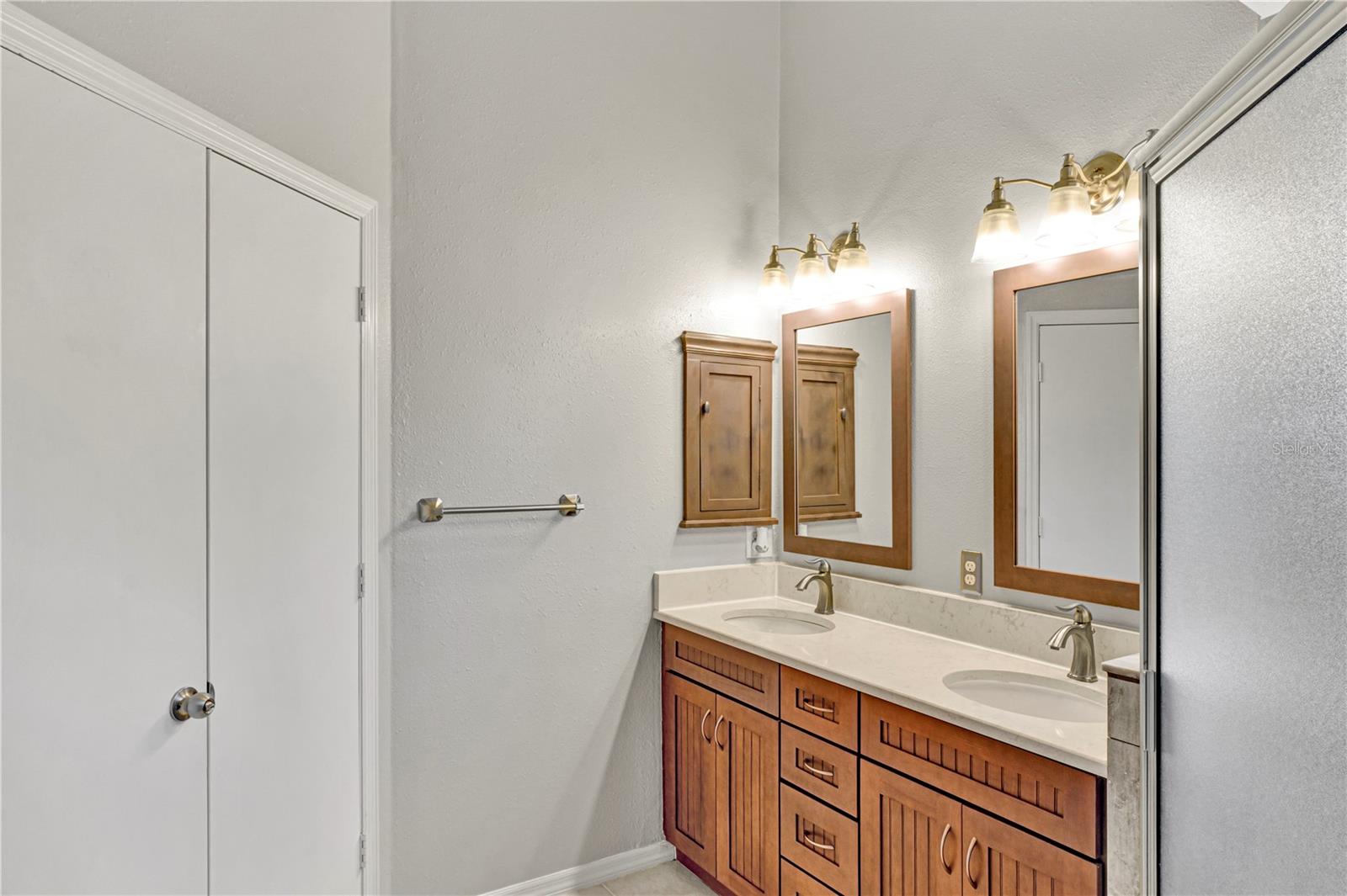 4461 ASCOT CIR N #5, SARASOTA, FL, 34235