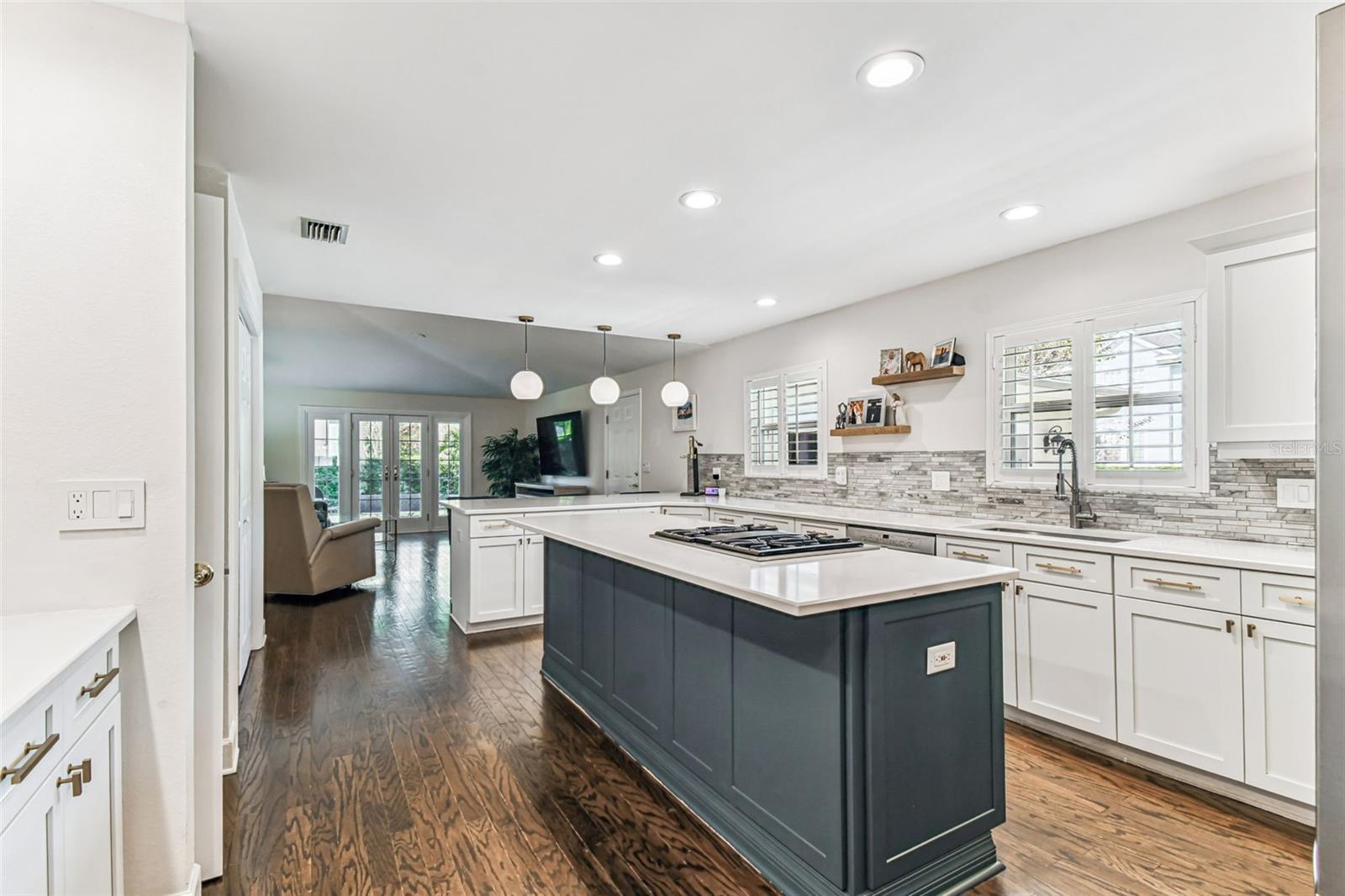 4602 W BROWNING AVE, TAMPA, FL, 33629