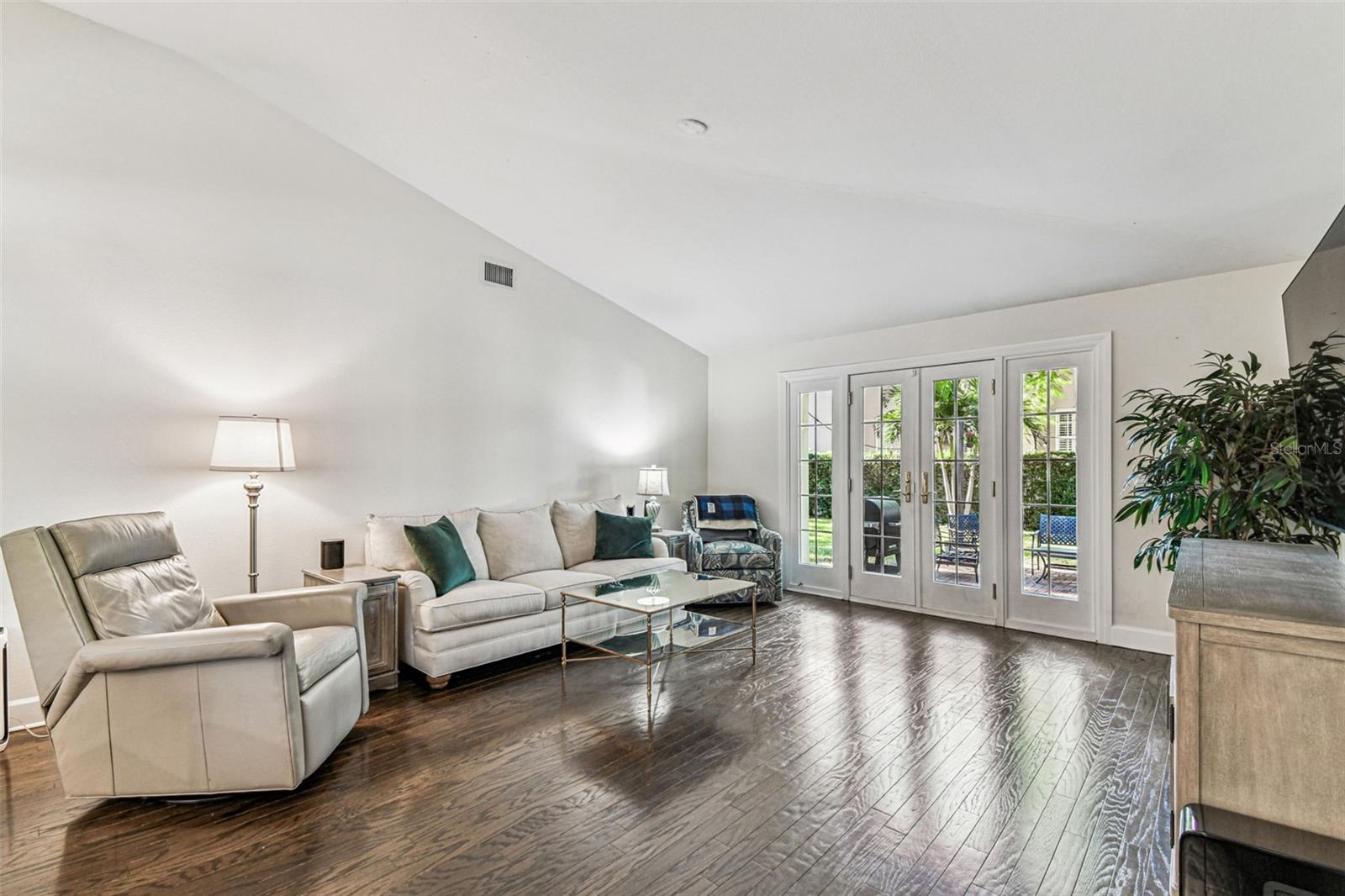 4602 W BROWNING AVE, TAMPA, FL, 33629