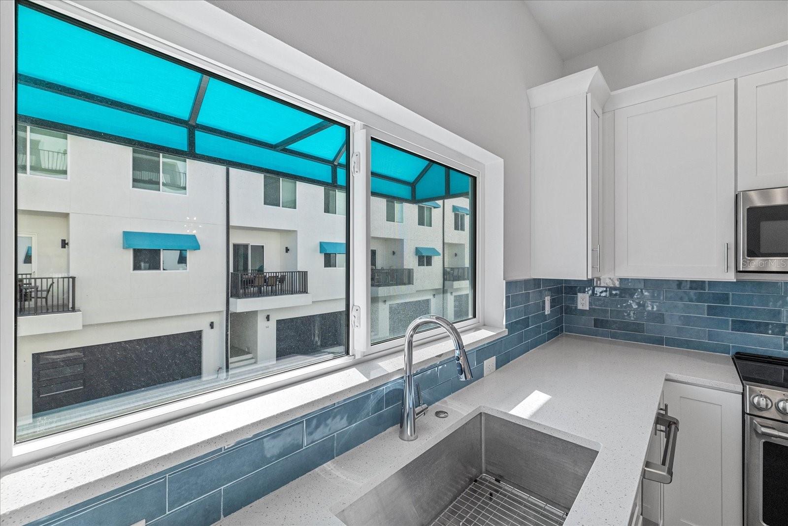 15405 GULF BLVD #B2, ST PETERSBURG, FL, 33708