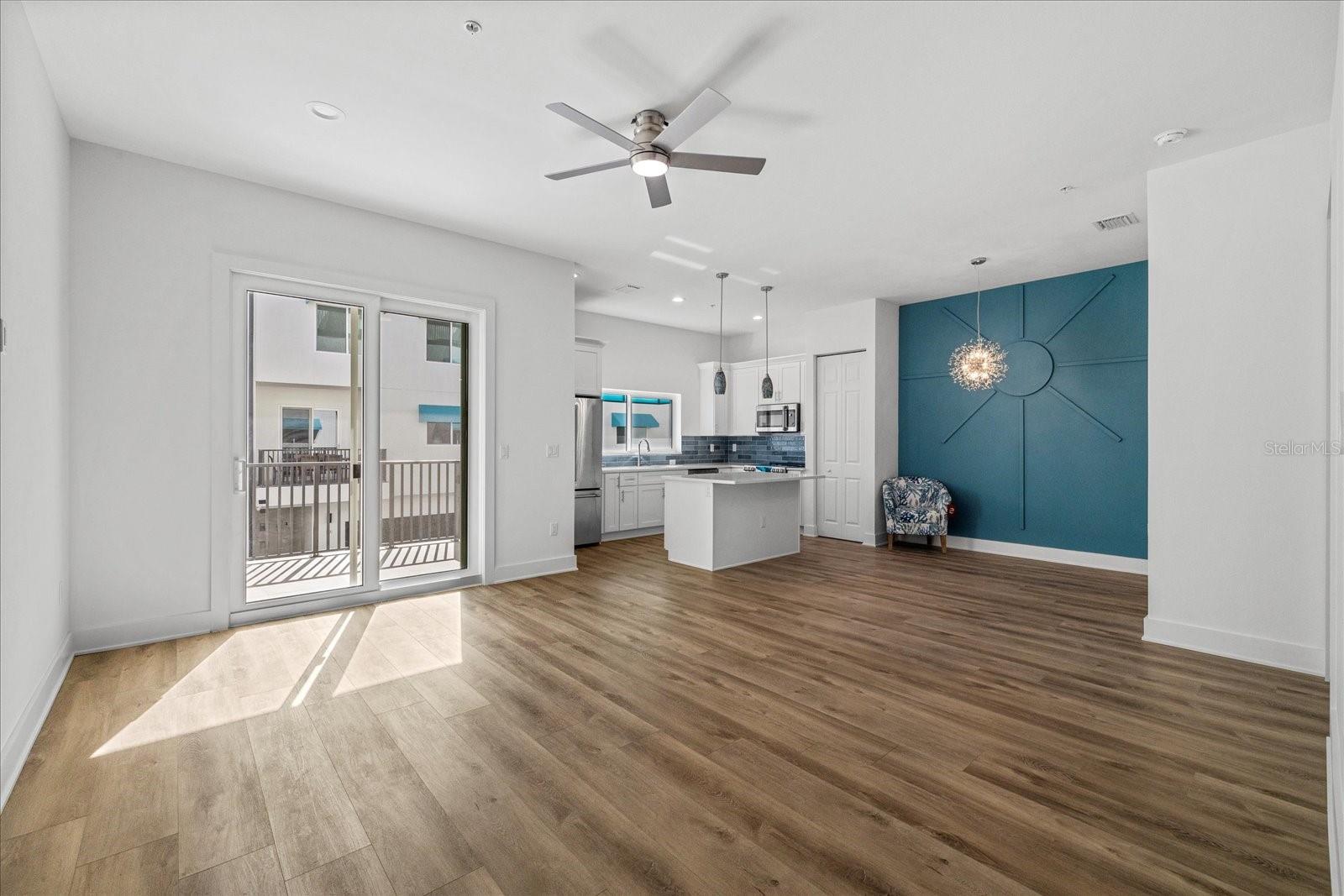 15405 GULF BLVD #B2, ST PETERSBURG, FL, 33708