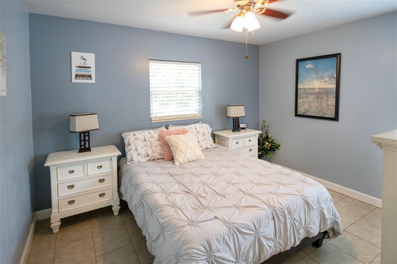 1725 BRADSHAW LN N, ST PETERSBURG, FL, 33710