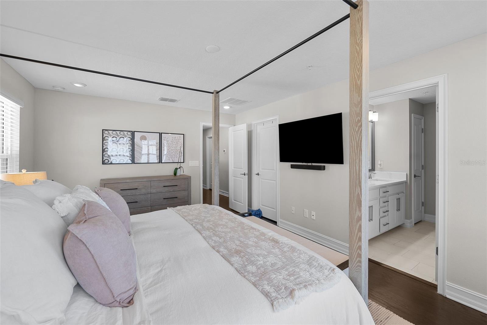 5351 BRIDGE ST #83, TAMPA, FL, 33611