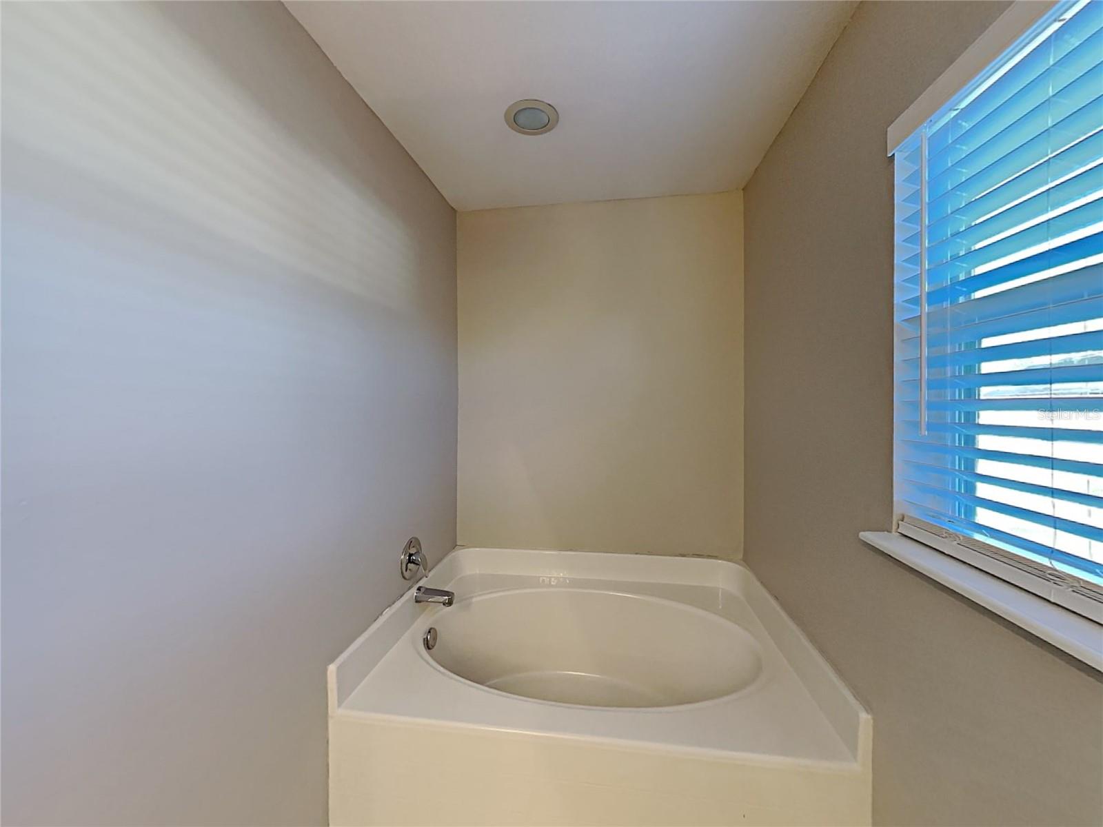 364 CHELMSFORD CT, KISSIMMEE, FL, 34758