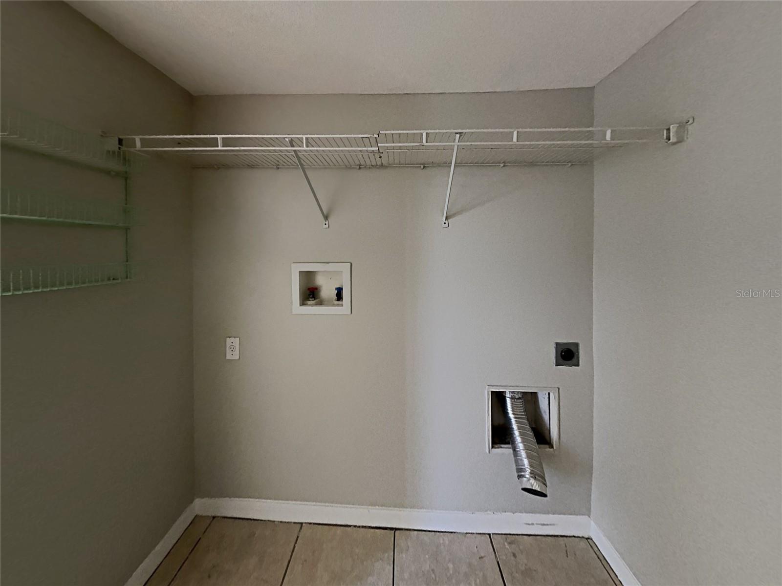 364 CHELMSFORD CT, KISSIMMEE, FL, 34758