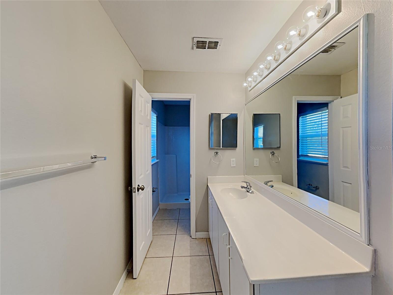 364 CHELMSFORD CT, KISSIMMEE, FL, 34758