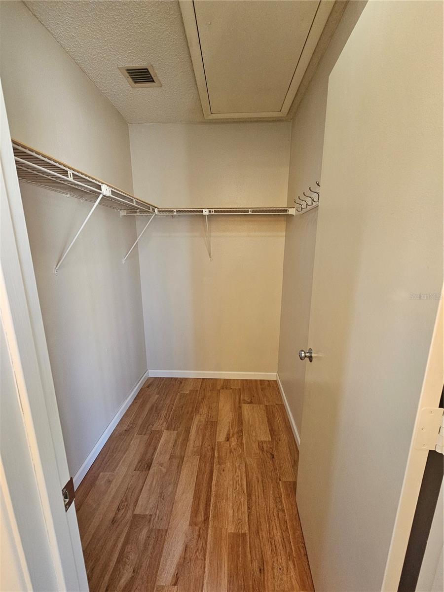 137 WOODLAND PL, OSPREY, FL, 34229