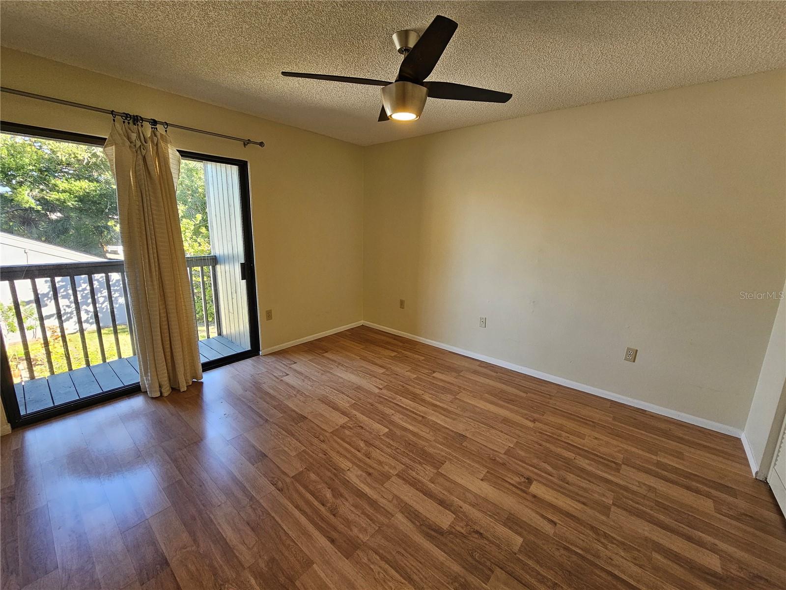 137 WOODLAND PL, OSPREY, FL, 34229