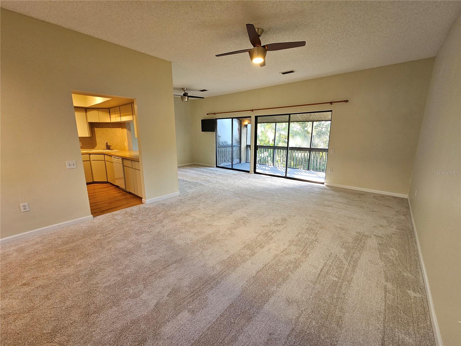 137 WOODLAND PL, OSPREY, FL, 34229