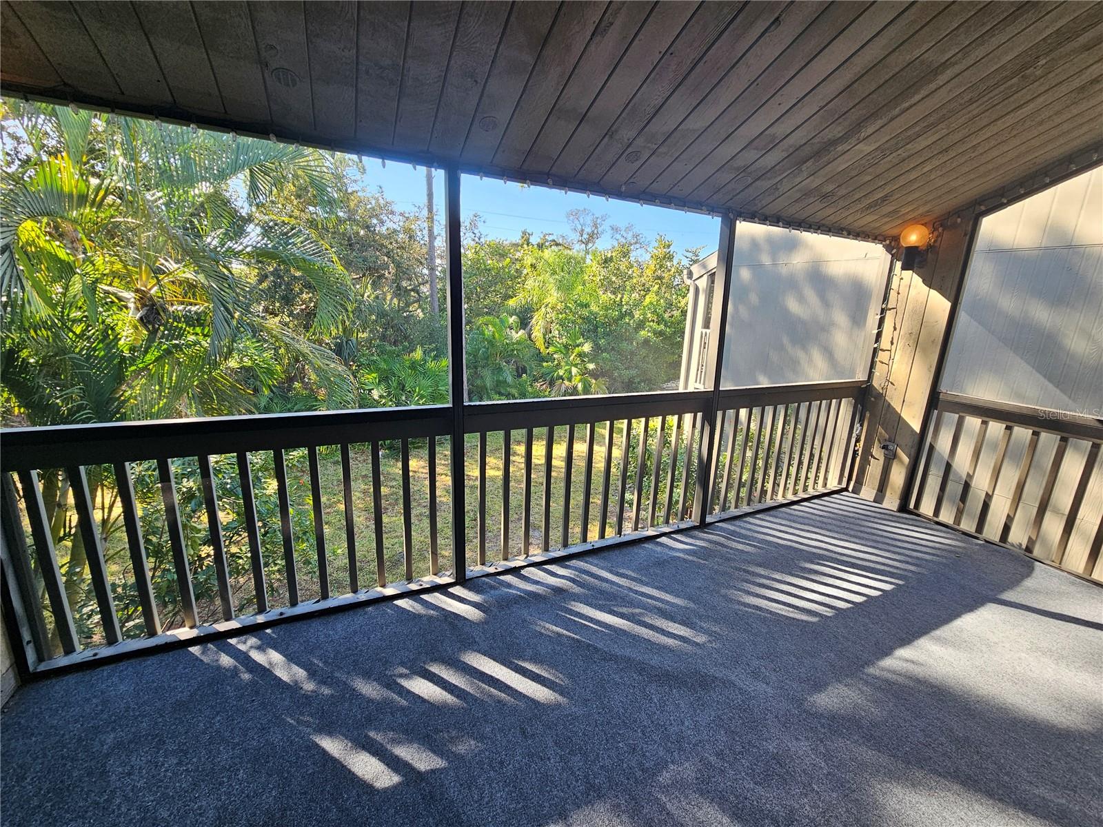 137 WOODLAND PL, OSPREY, FL, 34229