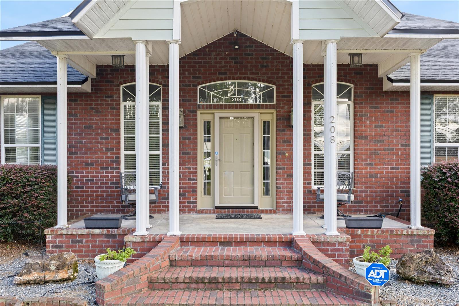 208 SW FREEMAN GLN, LAKE CITY, FL, 32024