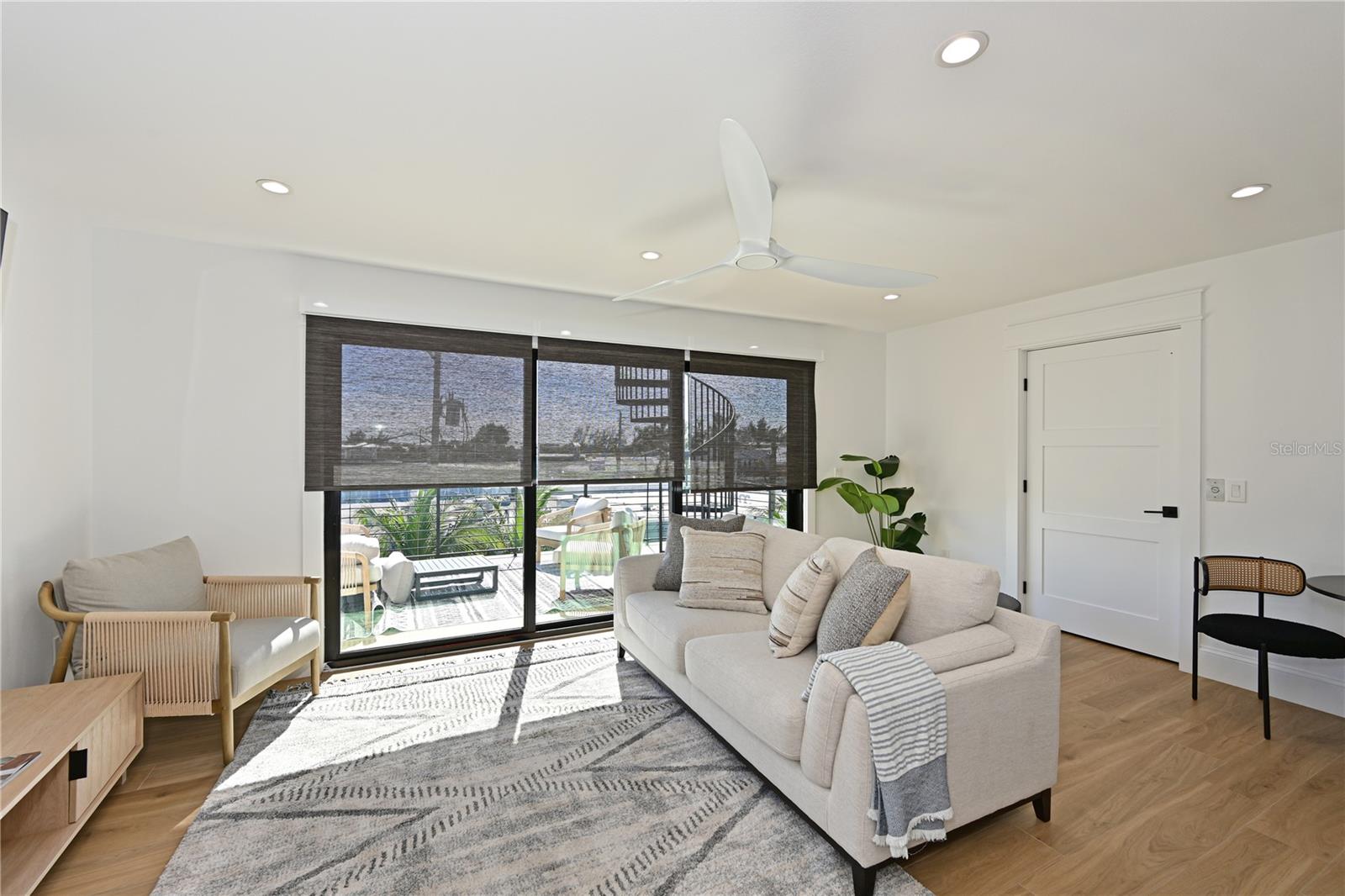 A4672370 Property Photo