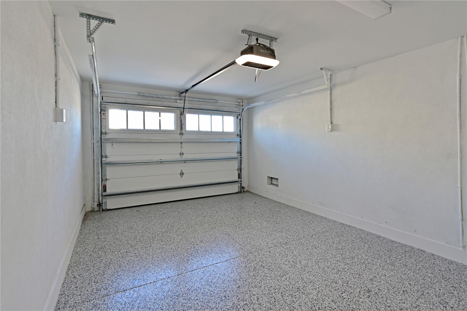 A4672370 Property Photo