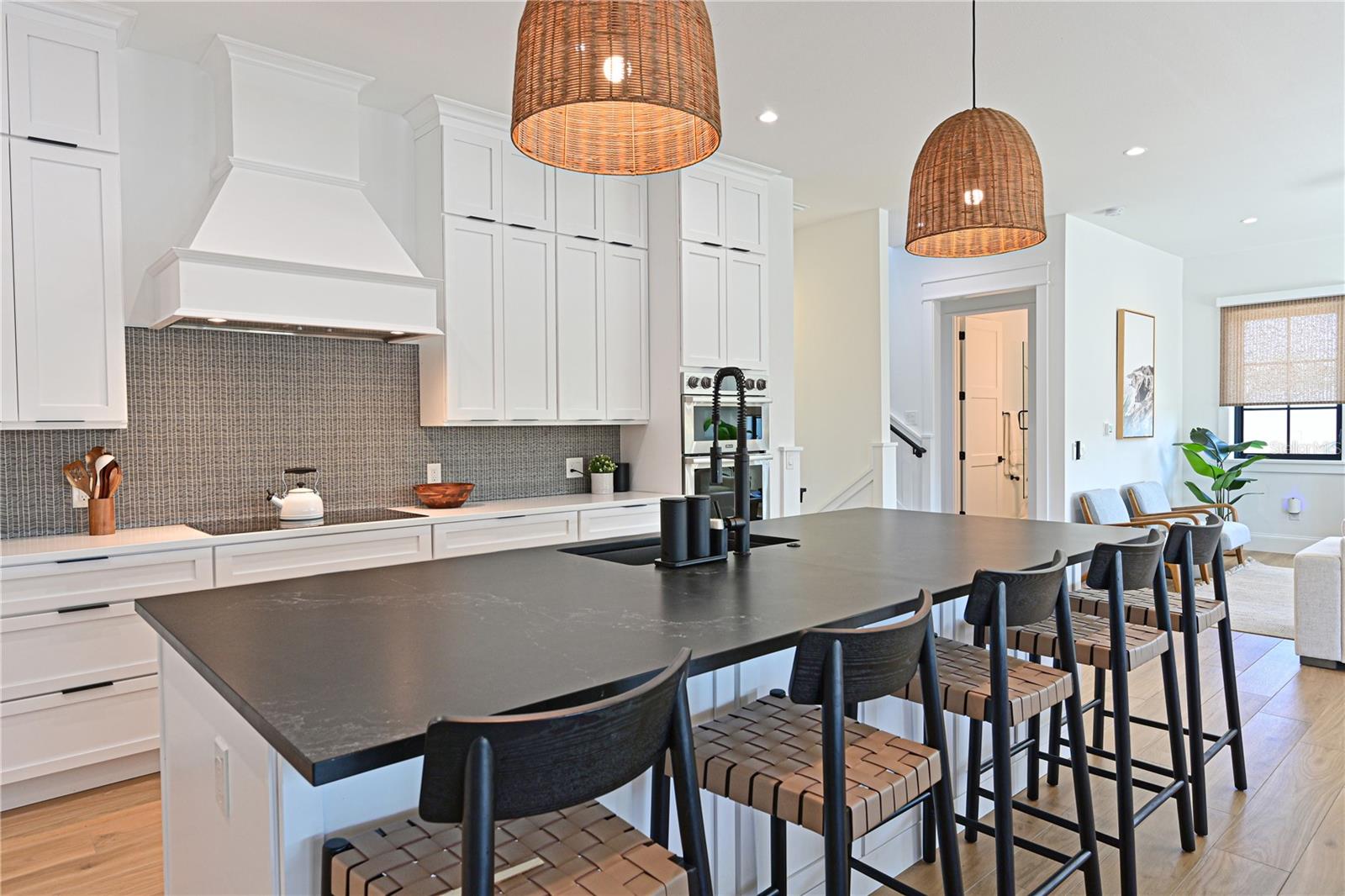 A4672370 Property Photo