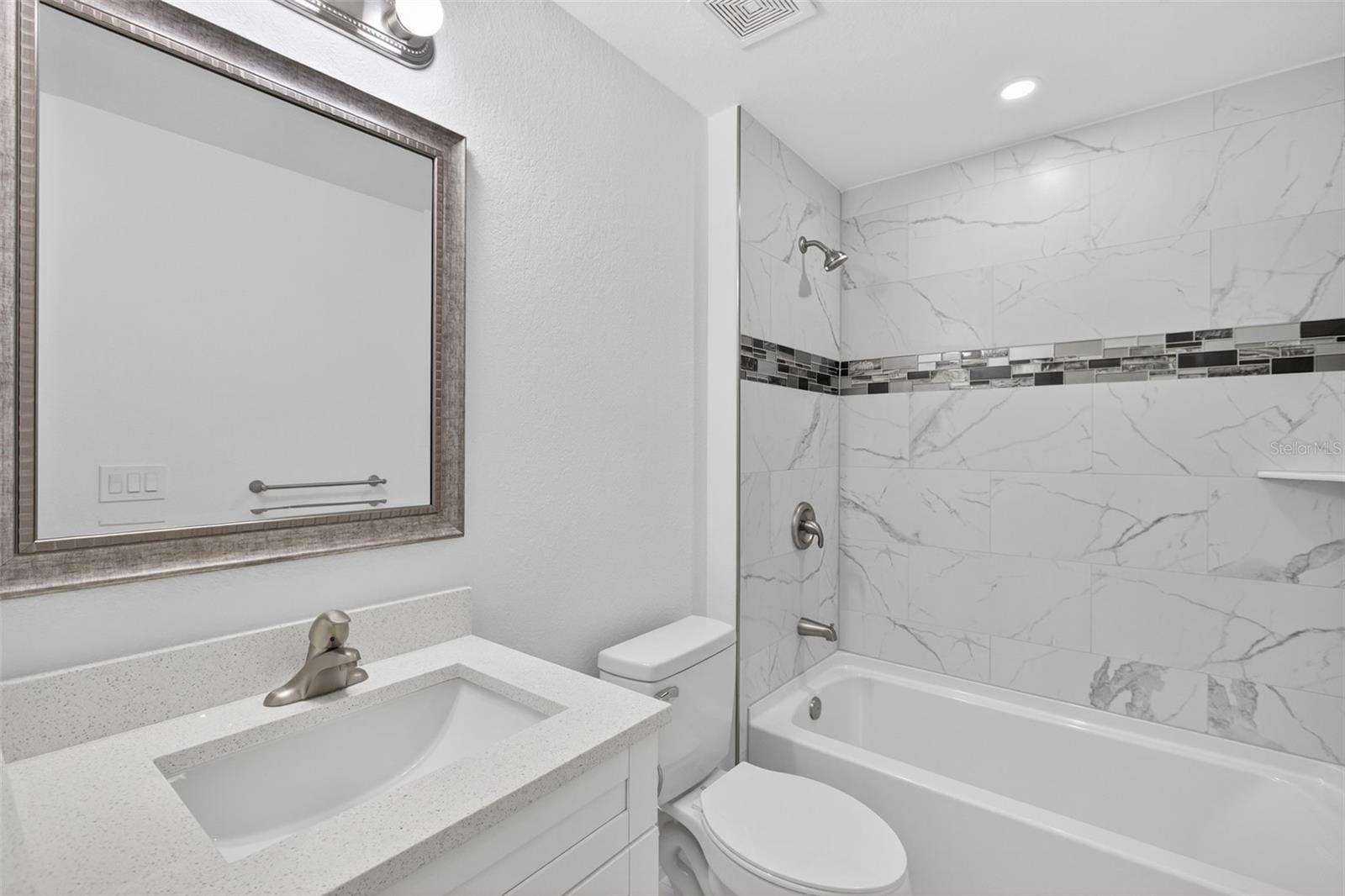 2814 NW 28TH AVE, CAPE CORAL, FL, 33993