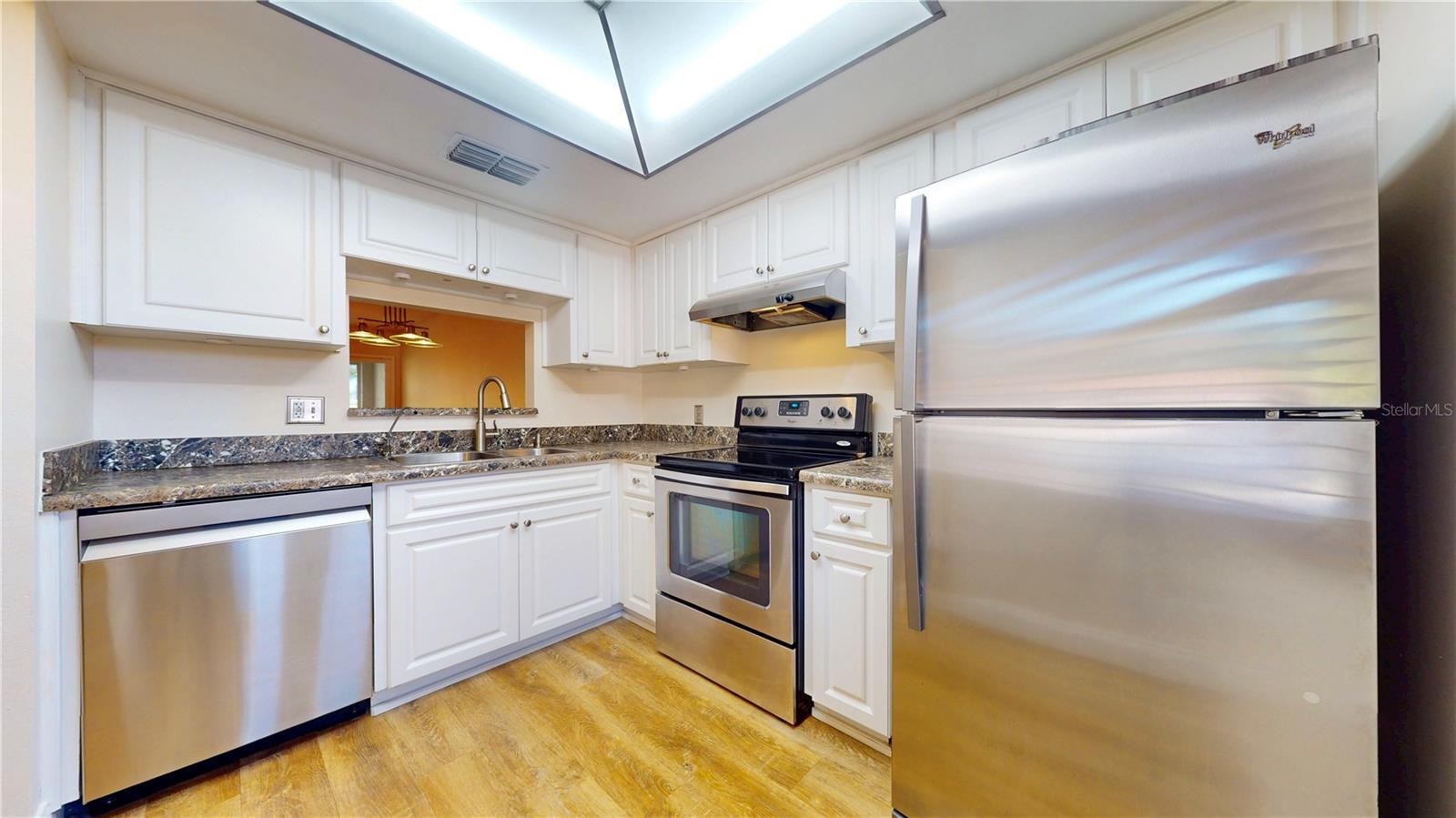 1155 MONTROSE PL, DUNEDIN, FL, 34698