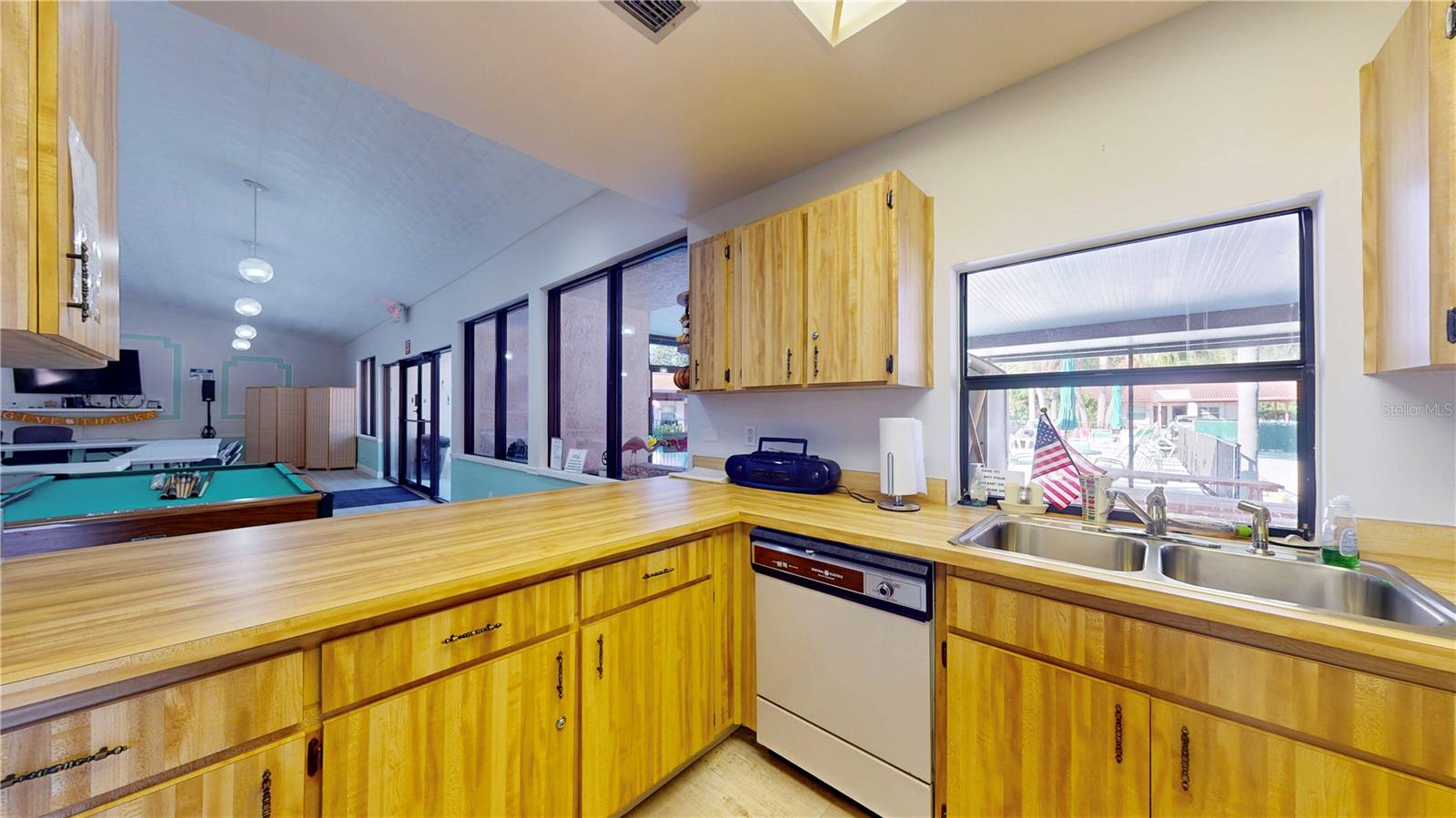 1155 MONTROSE PL, DUNEDIN, FL, 34698