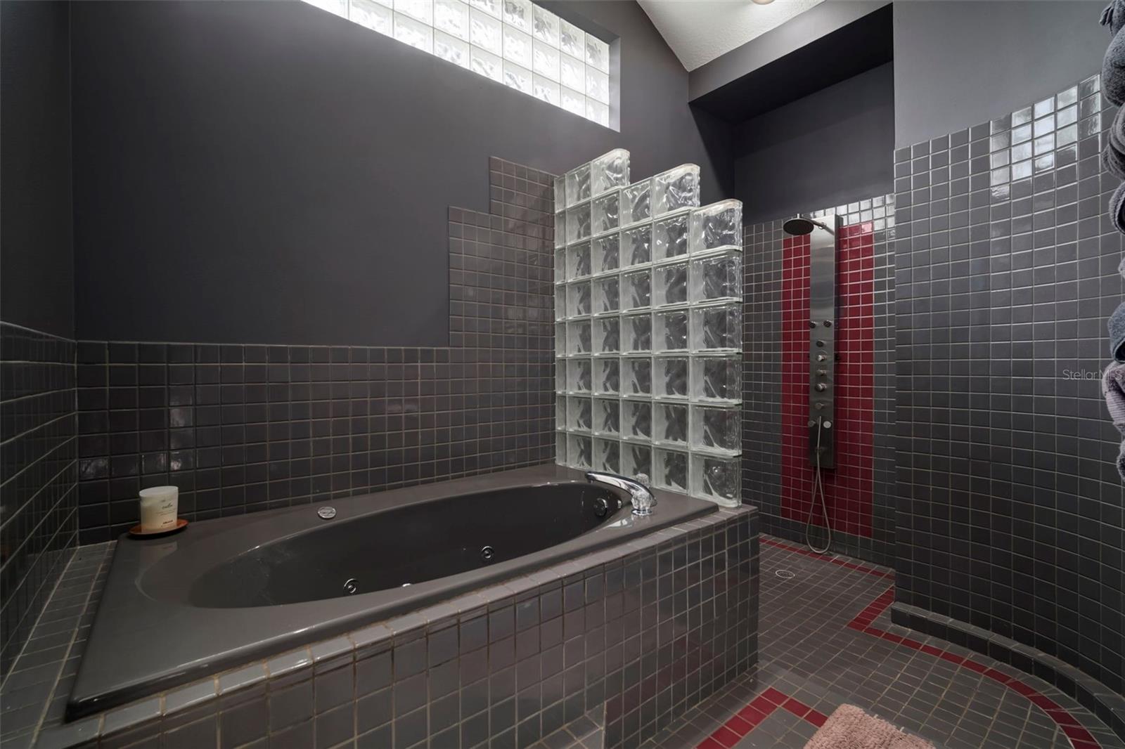 424 SUMMIT CHASE DR, VALRICO, FL, 33594