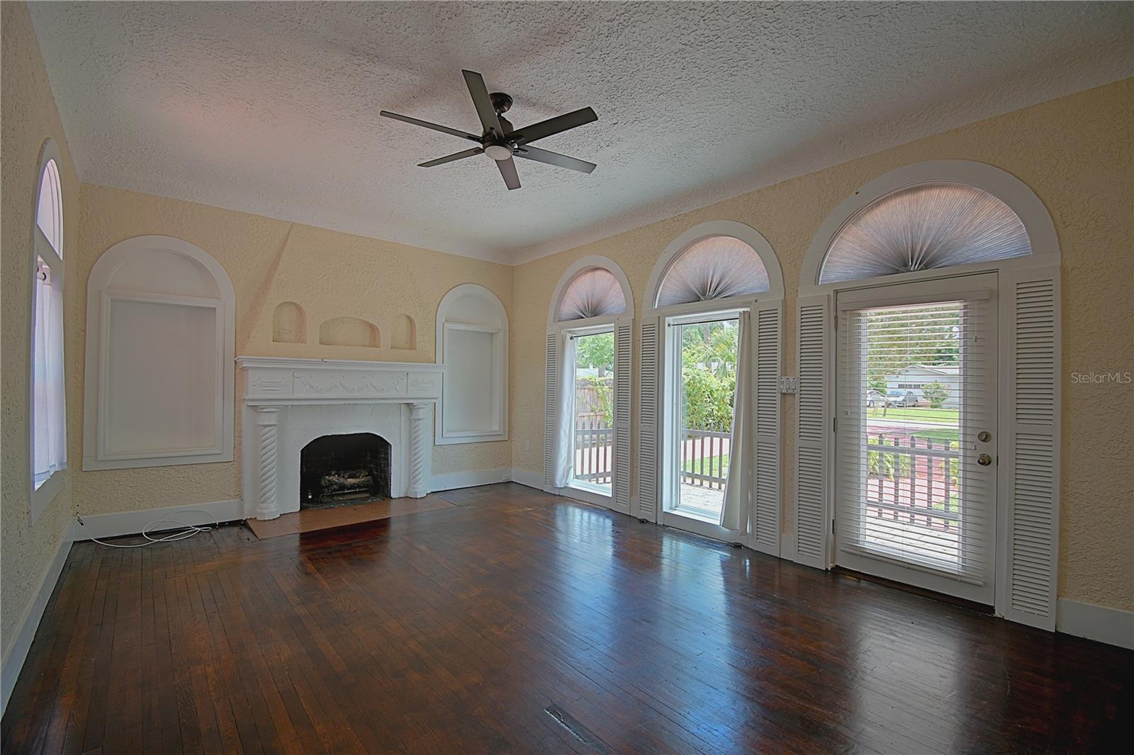 1136 AUSTRALIA AVE, DAYTONA BEACH, FL, 32114