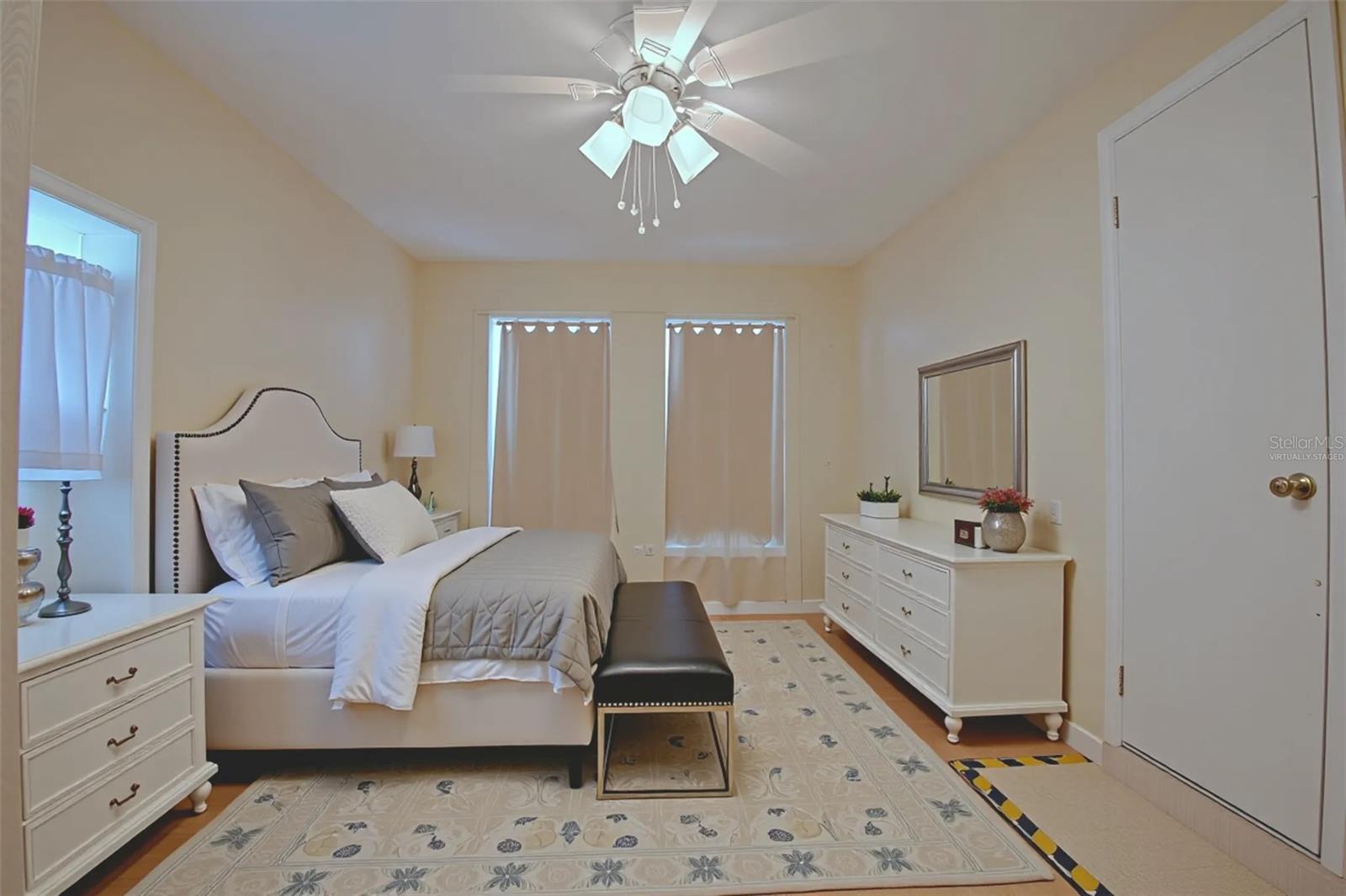 1136 AUSTRALIA AVE, DAYTONA BEACH, FL, 32114