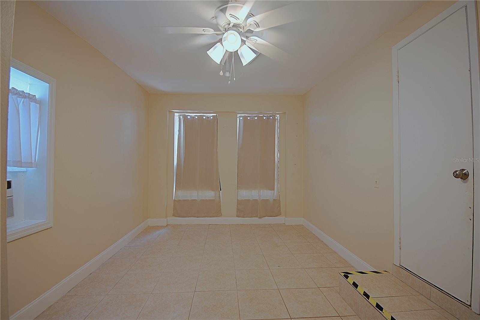 1136 AUSTRALIA AVE, DAYTONA BEACH, FL, 32114