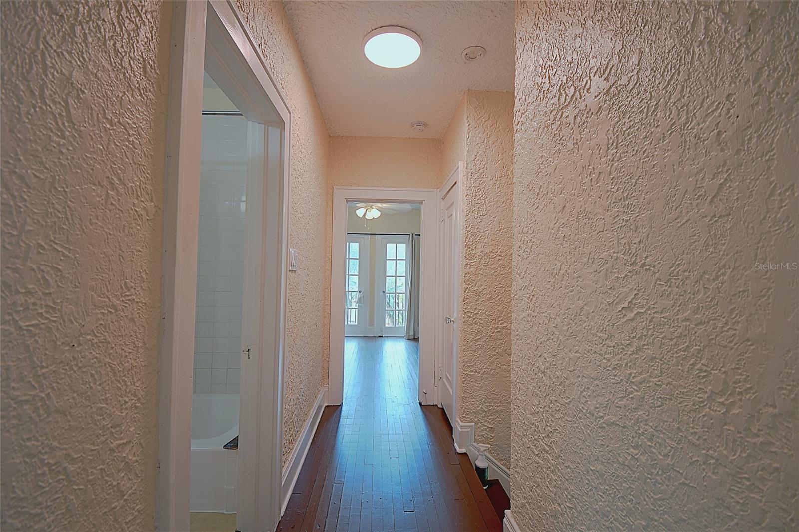 1136 AUSTRALIA AVE, DAYTONA BEACH, FL, 32114