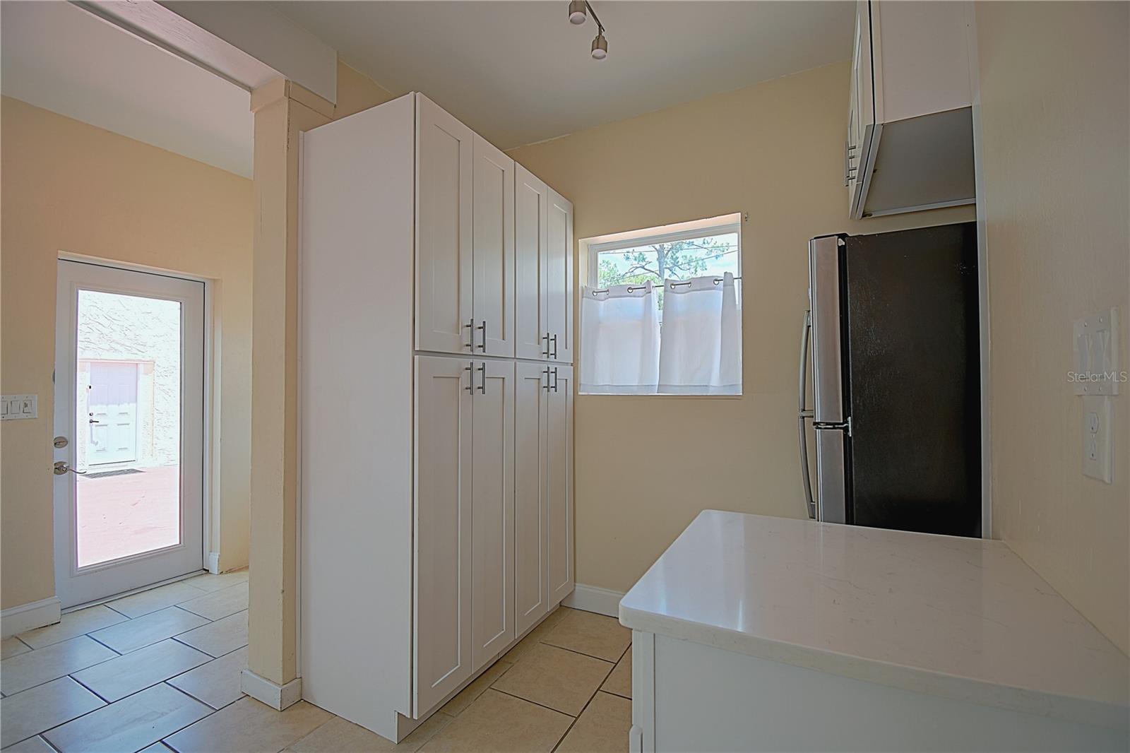 1136 AUSTRALIA AVE, DAYTONA BEACH, FL, 32114