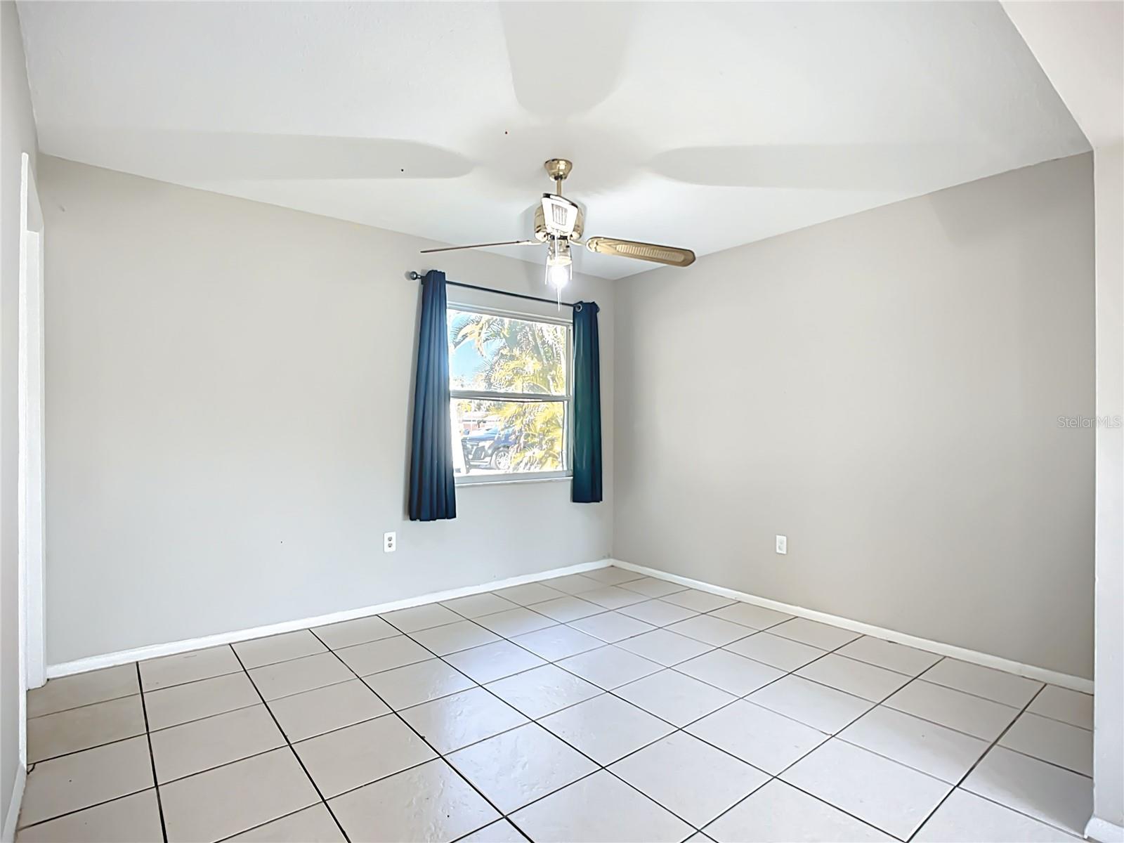 6010 NUTMEG AVE, SARASOTA, FL, 34231