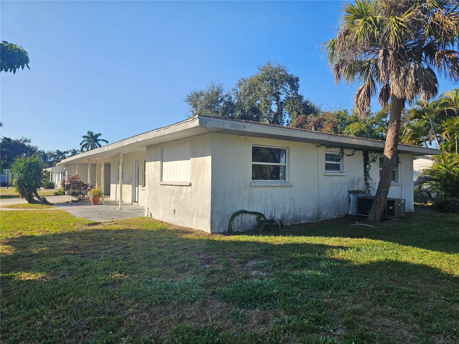 6010 NUTMEG AVE, SARASOTA, FL, 34231
