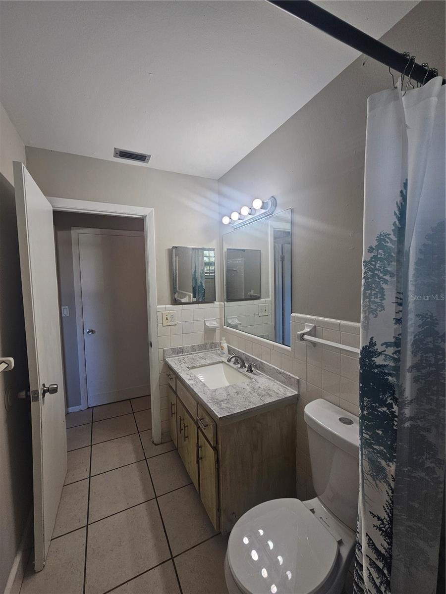 6010 NUTMEG AVE, SARASOTA, FL, 34231