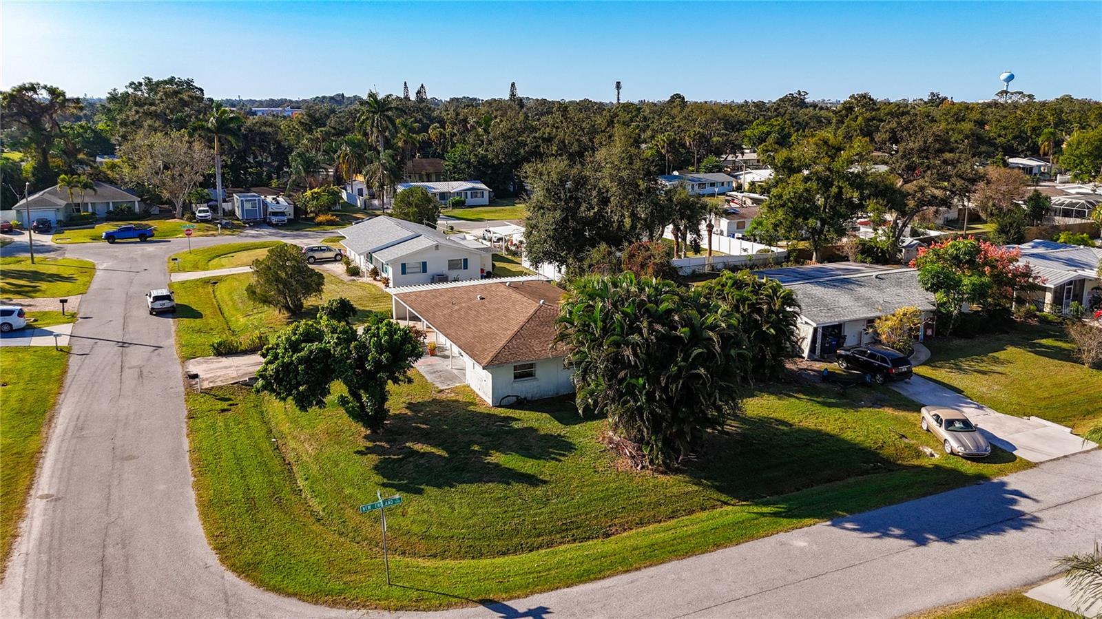 6010 NUTMEG AVE, SARASOTA, FL, 34231