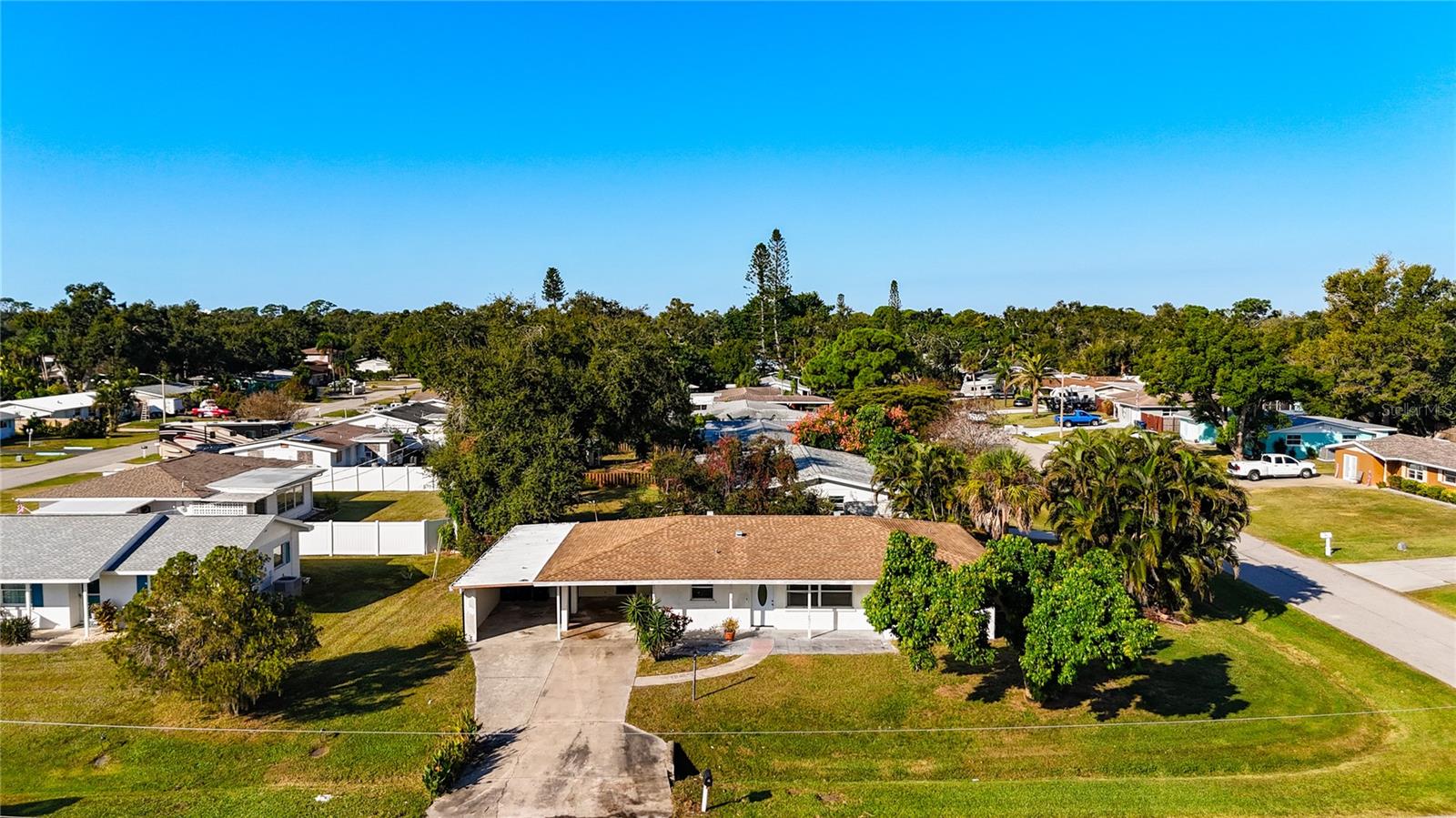 6010 NUTMEG AVE, SARASOTA, FL, 34231
