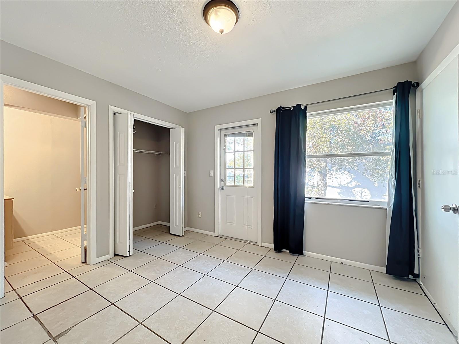 6010 NUTMEG AVE, SARASOTA, FL, 34231