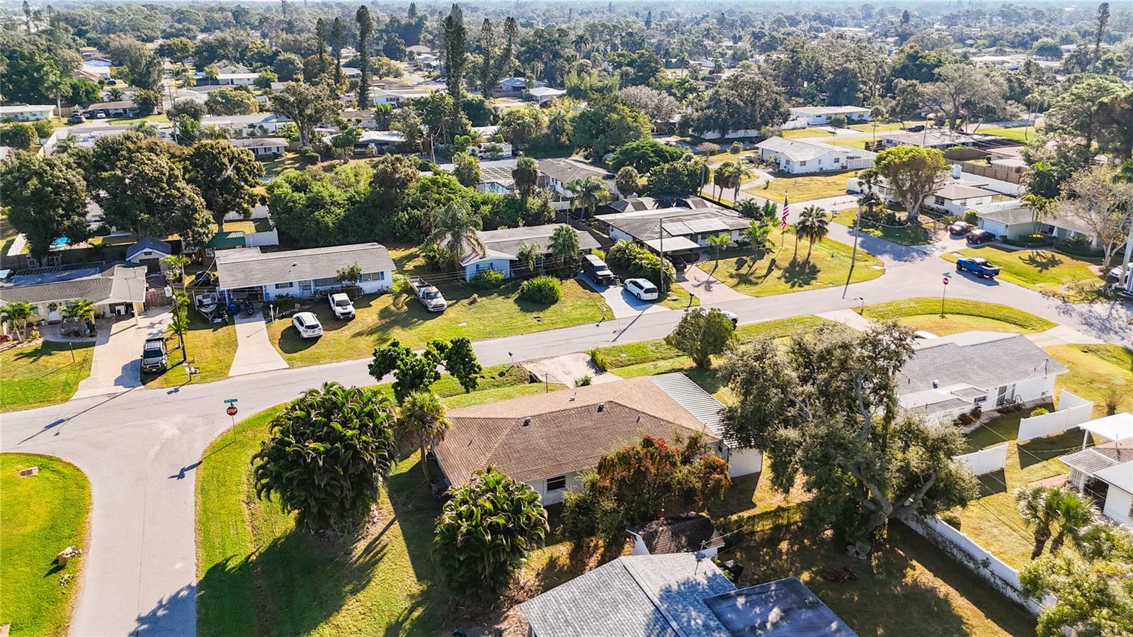 6010 NUTMEG AVE, SARASOTA, FL, 34231