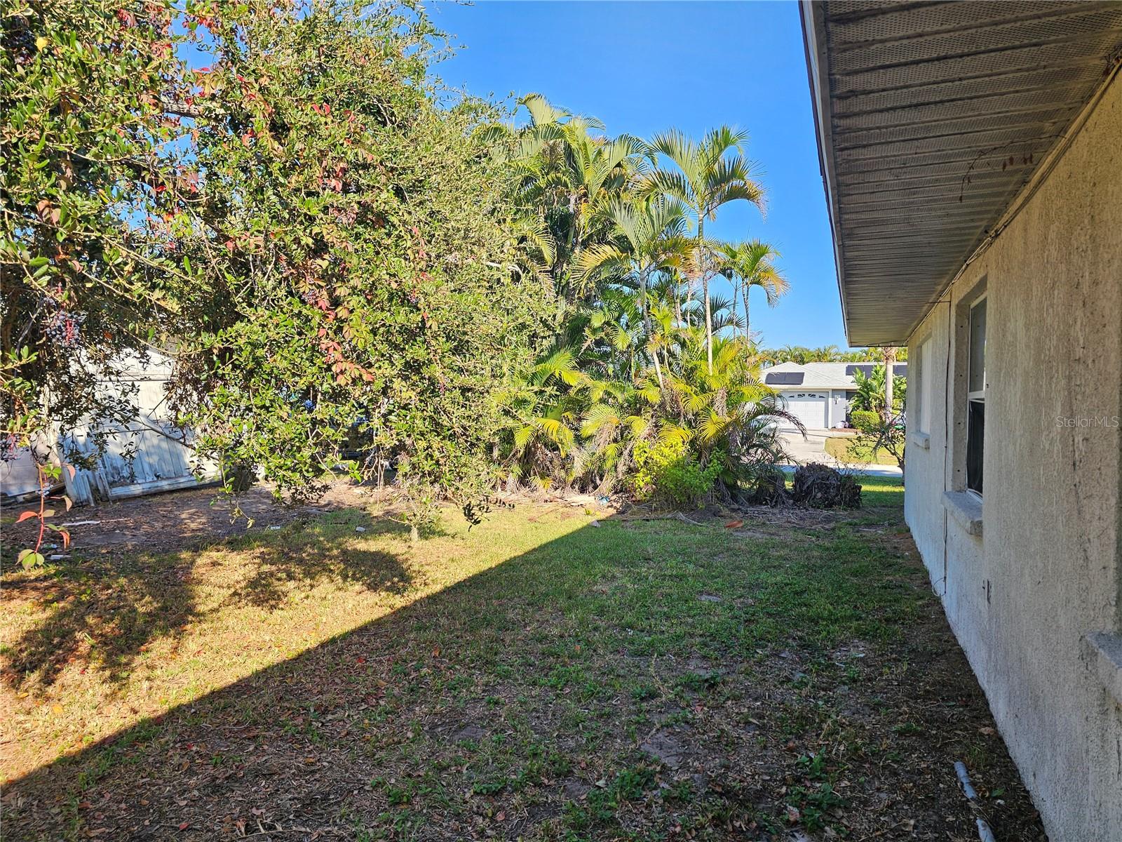 6010 NUTMEG AVE, SARASOTA, FL, 34231