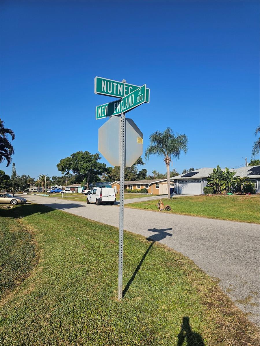 6010 NUTMEG AVE, SARASOTA, FL, 34231