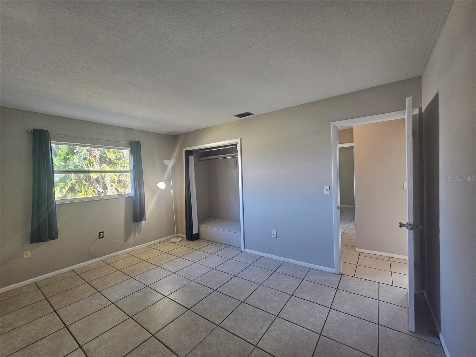 6010 NUTMEG AVE, SARASOTA, FL, 34231