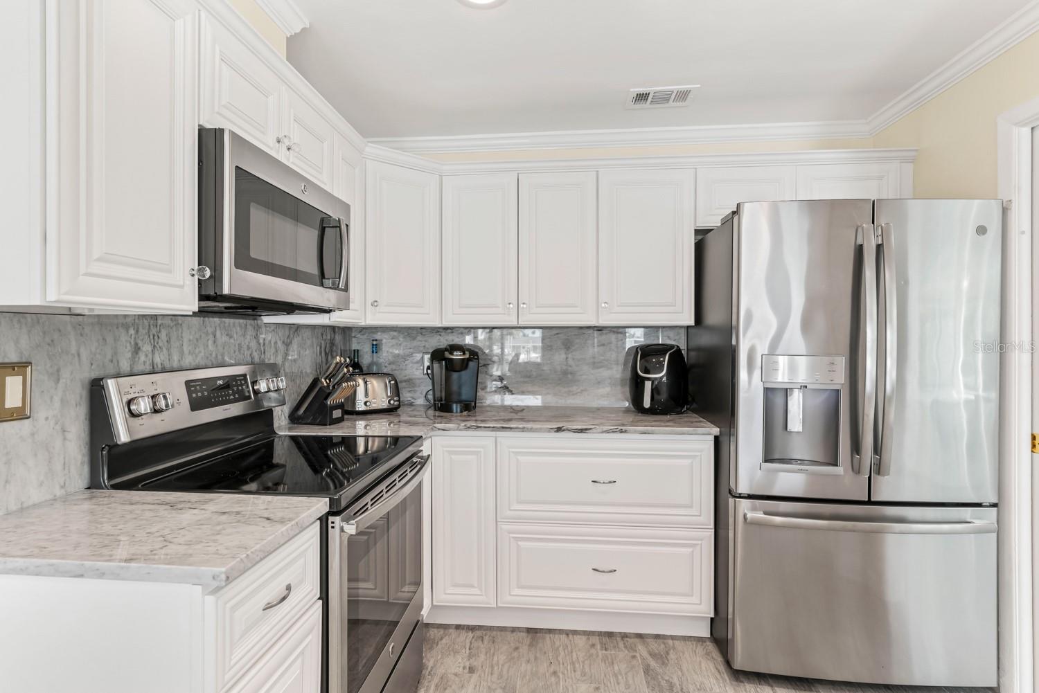 11240 7TH ST E, TREASURE ISLAND, FL, 33706